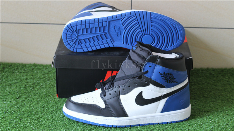 Air Jordan 1 Retro High OG Fragment